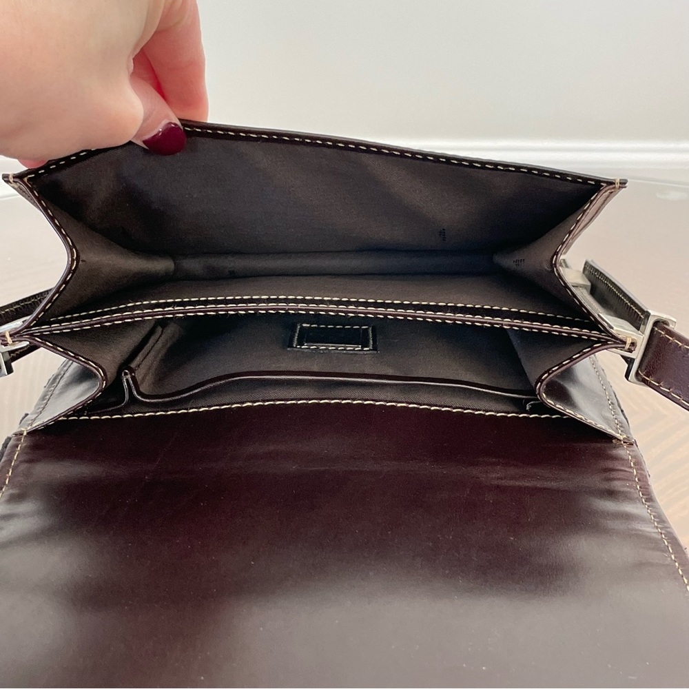 FENDI monogram shoulder bag, adjustable shoulder strap - Picture 5 of 17